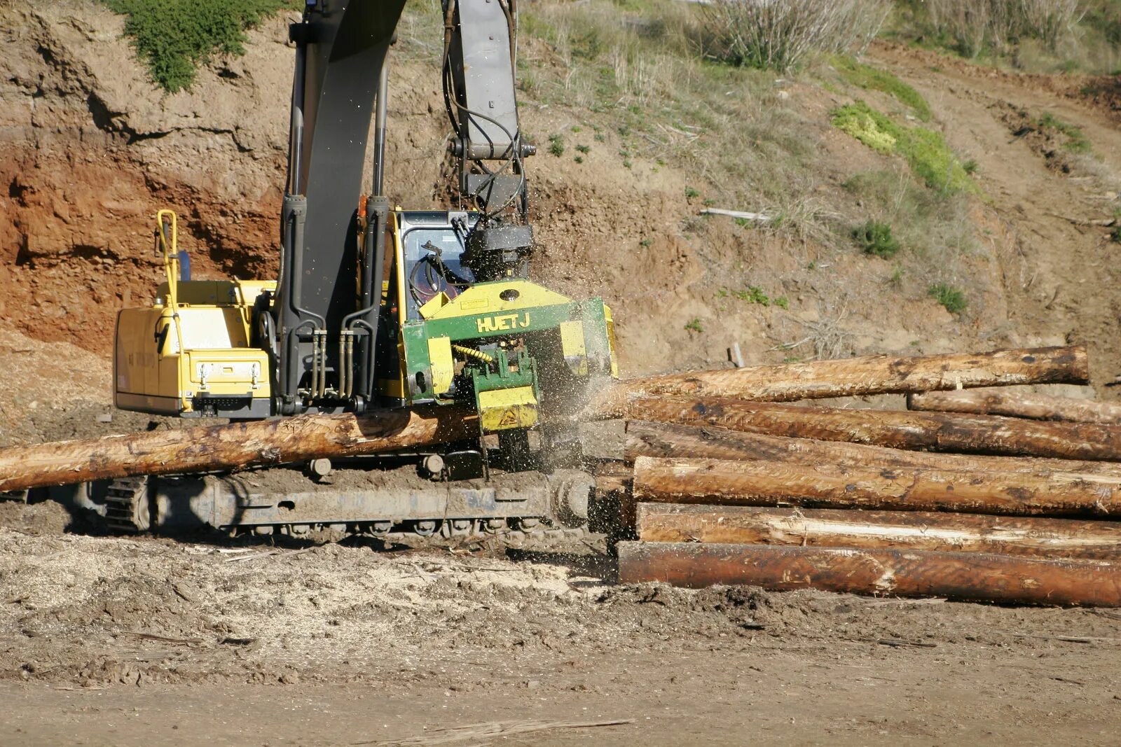 Commons logging