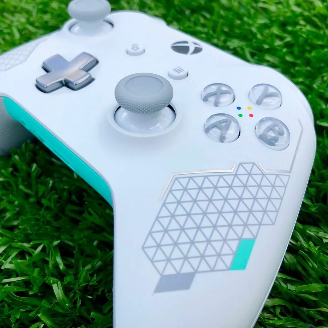 Xbox one controller white. Custom xbox gamepad. кастомный xbox 360. проводной геймпад xbox 360 белый.