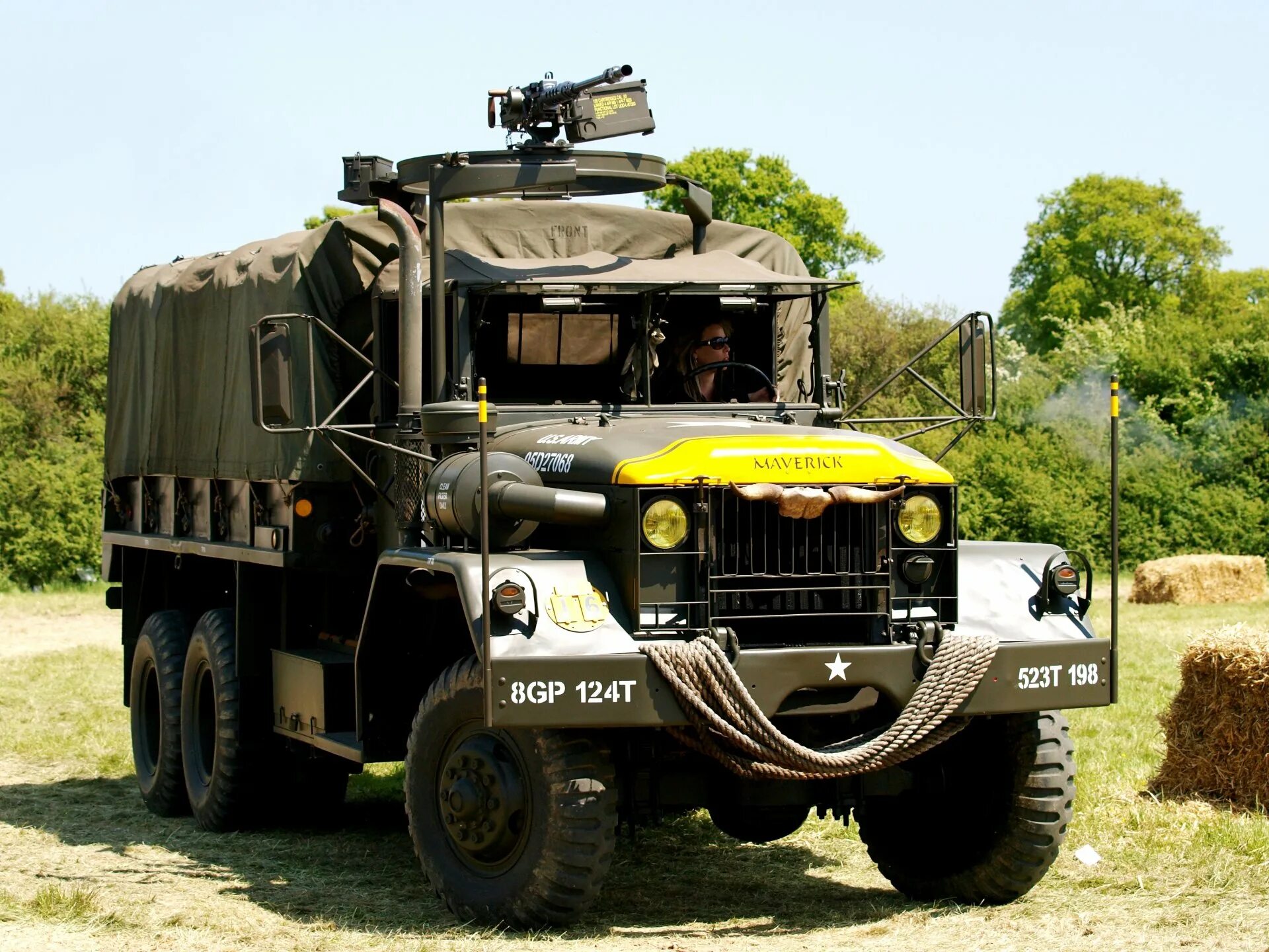 Военный грузовой автомобиль. M939 грузовик. Американский военный грузовик м939. Военные Грузовики США m939. Oshkosh m939.