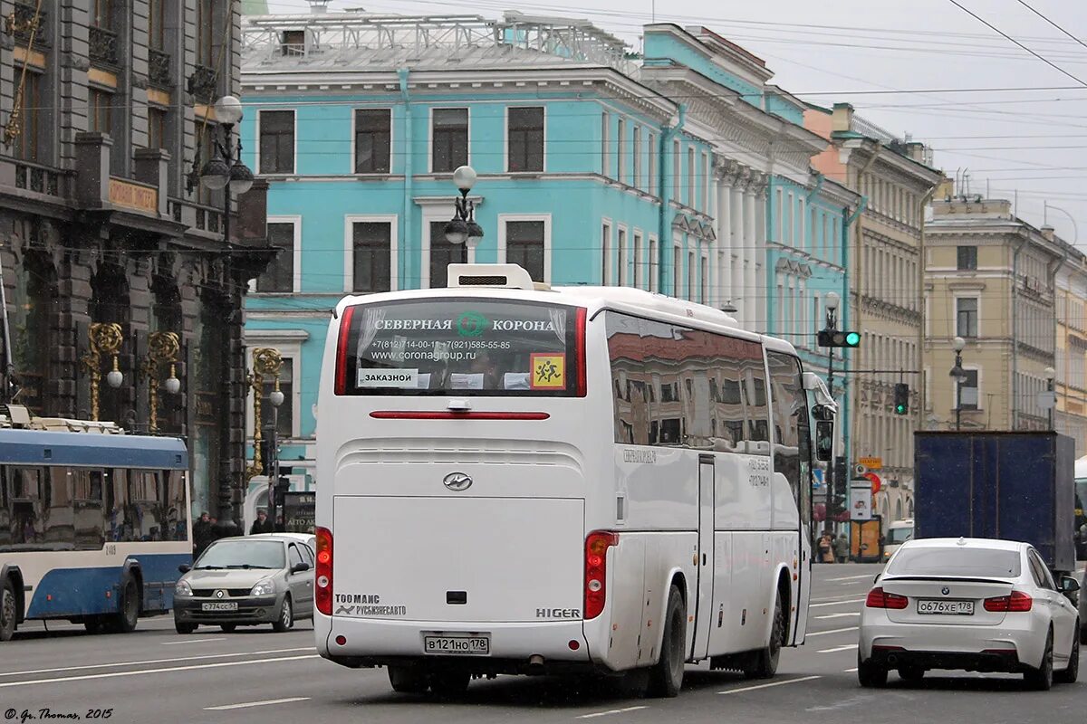 Романова автобусные туры. Автобусы Романова Тревел. 435 Автобус СПБ. Санкт Петербург Хайгер. В121ха152.