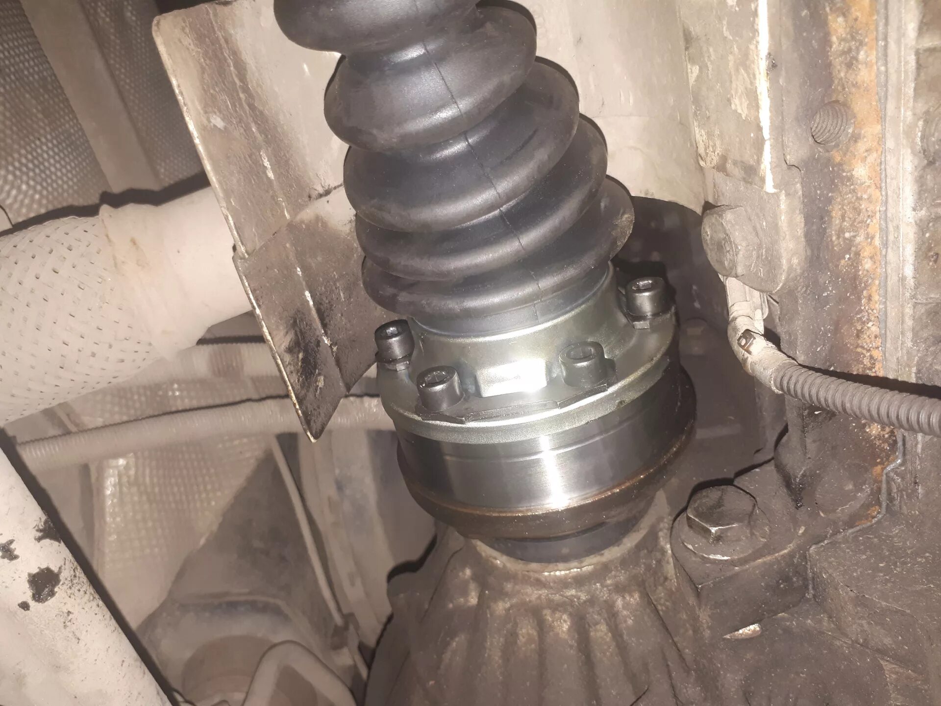 Шрус gkn 303576. Внутренний шрус шкода. Внутренний шрус шкода. Внутренний шрус шкода. Внутренний шрус шкода фабия 1.