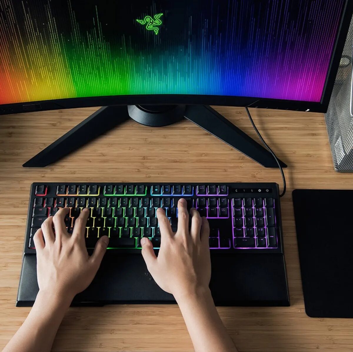 Razer 2018 Keyboard. Best cheap Mechanical Keyboard. The cheapest Keyboard. Expensive gaming