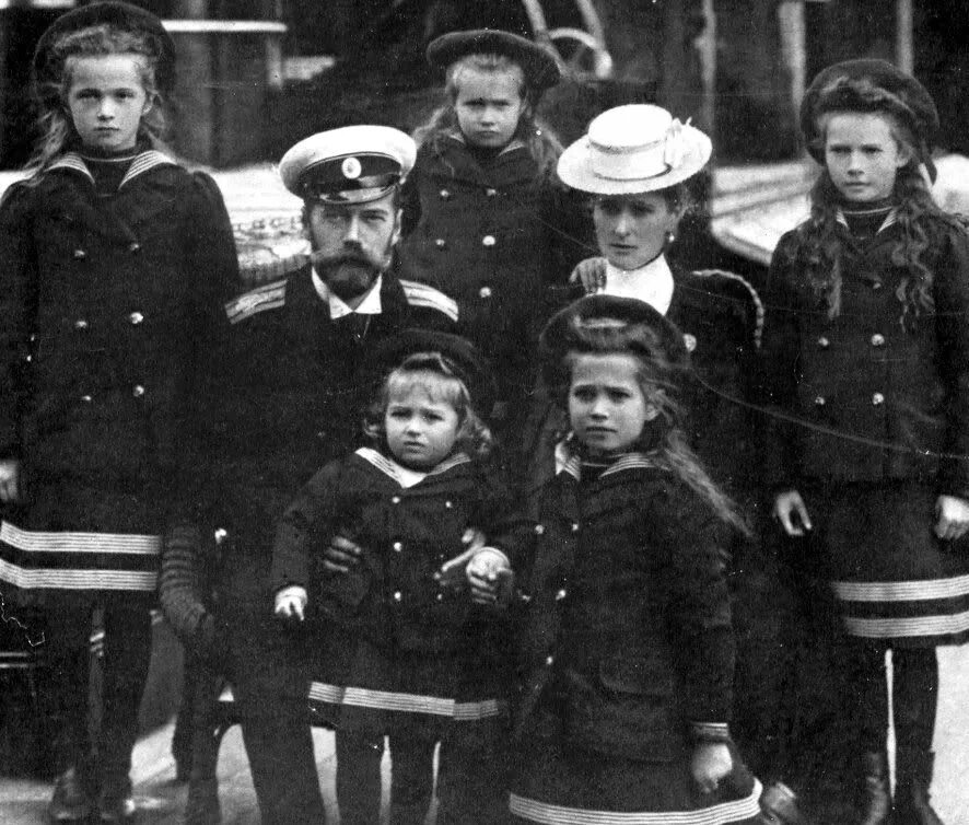Anastasia romanov Tumblr Романовы, Знаменитости, Исторические фотографии