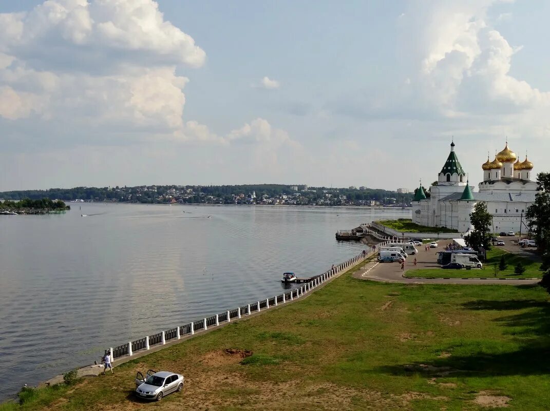 Жк речной кострома. Кострома река Волги и Кострома.