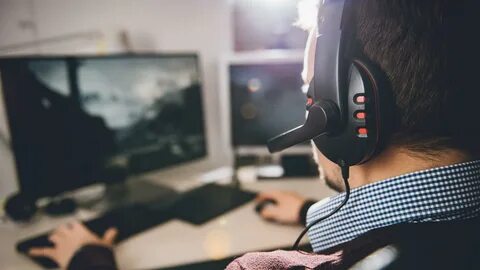 Планшете можно играть в компьютерные игры
