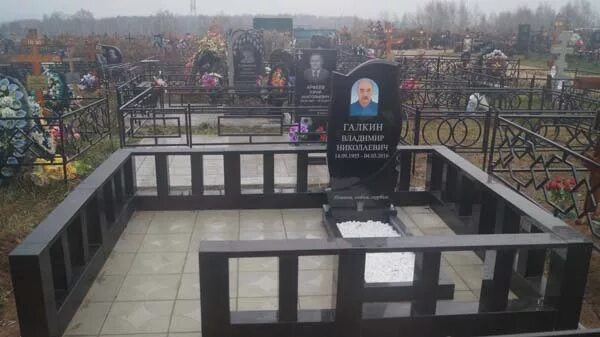 Кладбище красная горка подольск. Подольское городское кладбище. Кладбище красная горка дмитров. Кладбище красная горка дмитров. Красная горка дмитров.