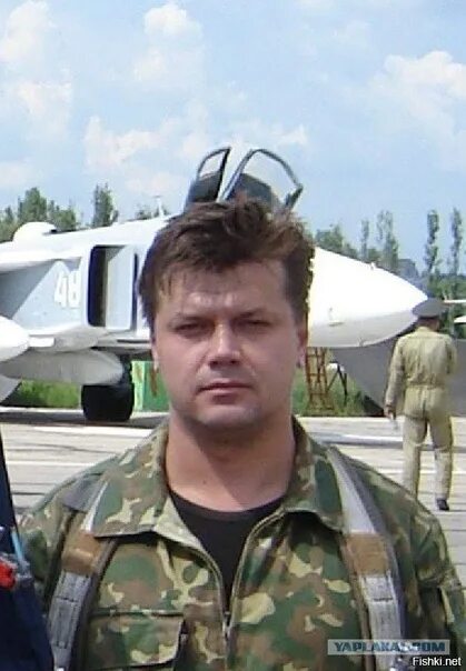 Олег сошников летчик погибший в сирии фото Turci zverejnili nahrávku varovania ruského bombardéra: Pilot to popiera, chce p