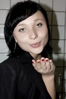 Родилась 28