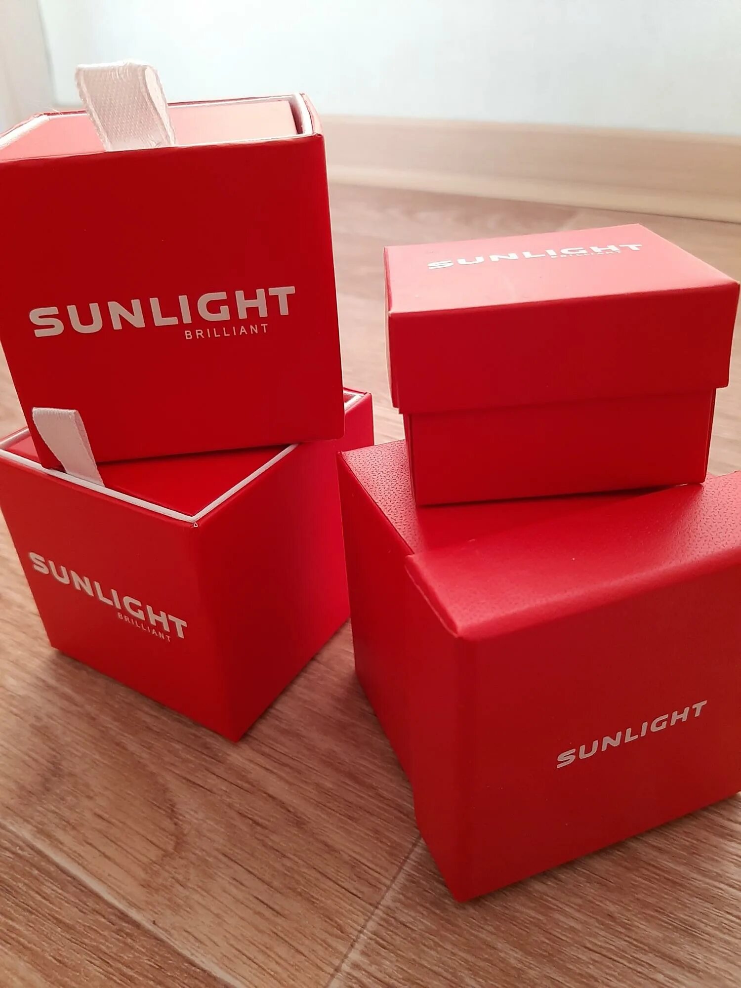 санлайт. Sunlight кольцо в коробке. лайт и саю. подарочная упаковка санлайт. коробочки санлайт санлайт.