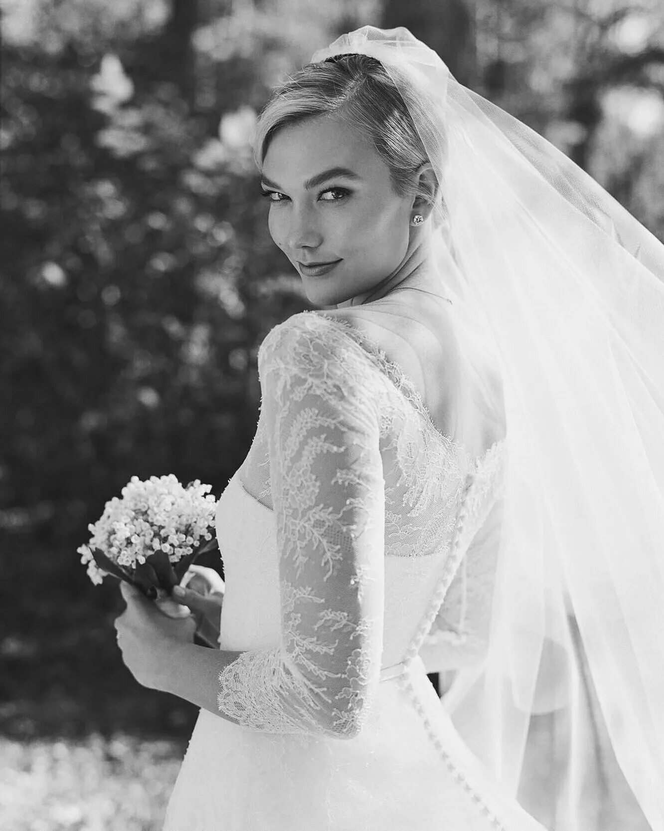 Невеста. Карли Клосс свадьба. Свадебное платье Кайли Клос. Карли Клосс свадебное платье. Карли Клосс свадьба фото.