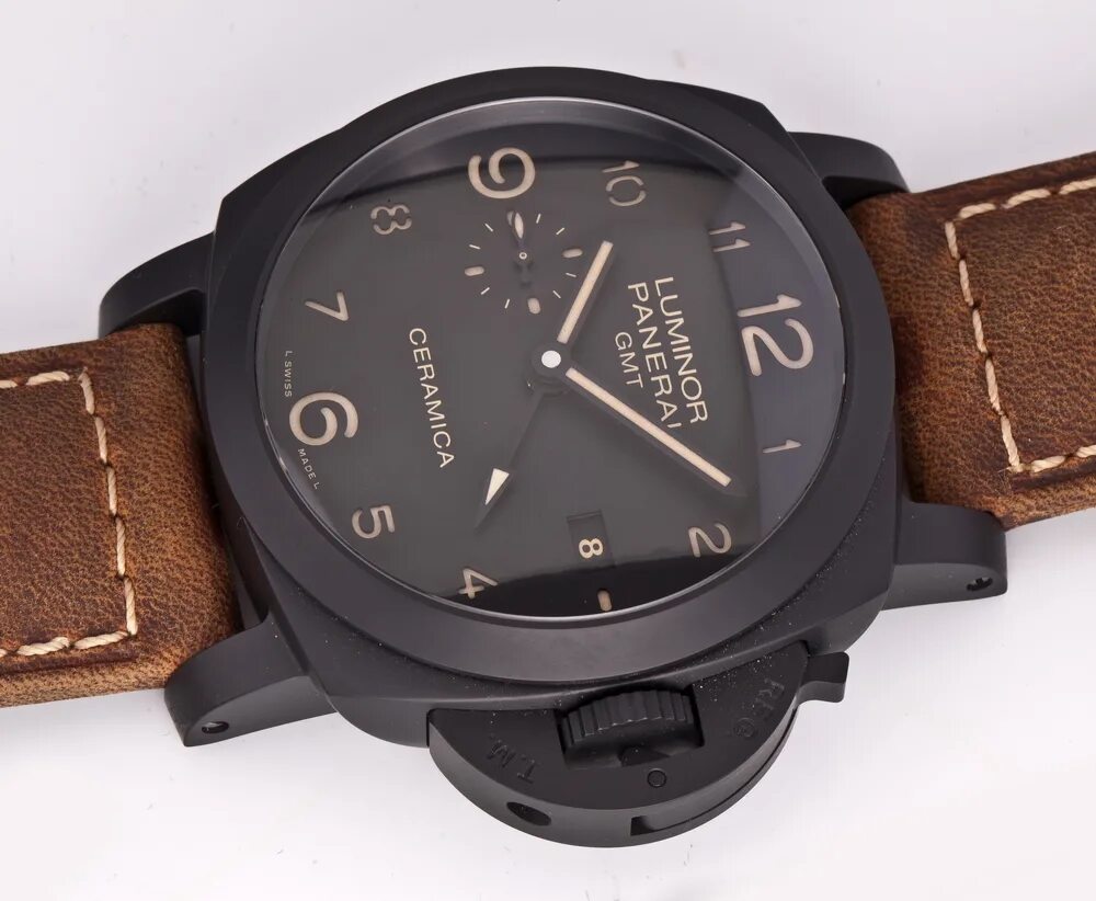 Оригиналы часов панерай. Luminor Panerai bb1457176. Panerai Luminor.