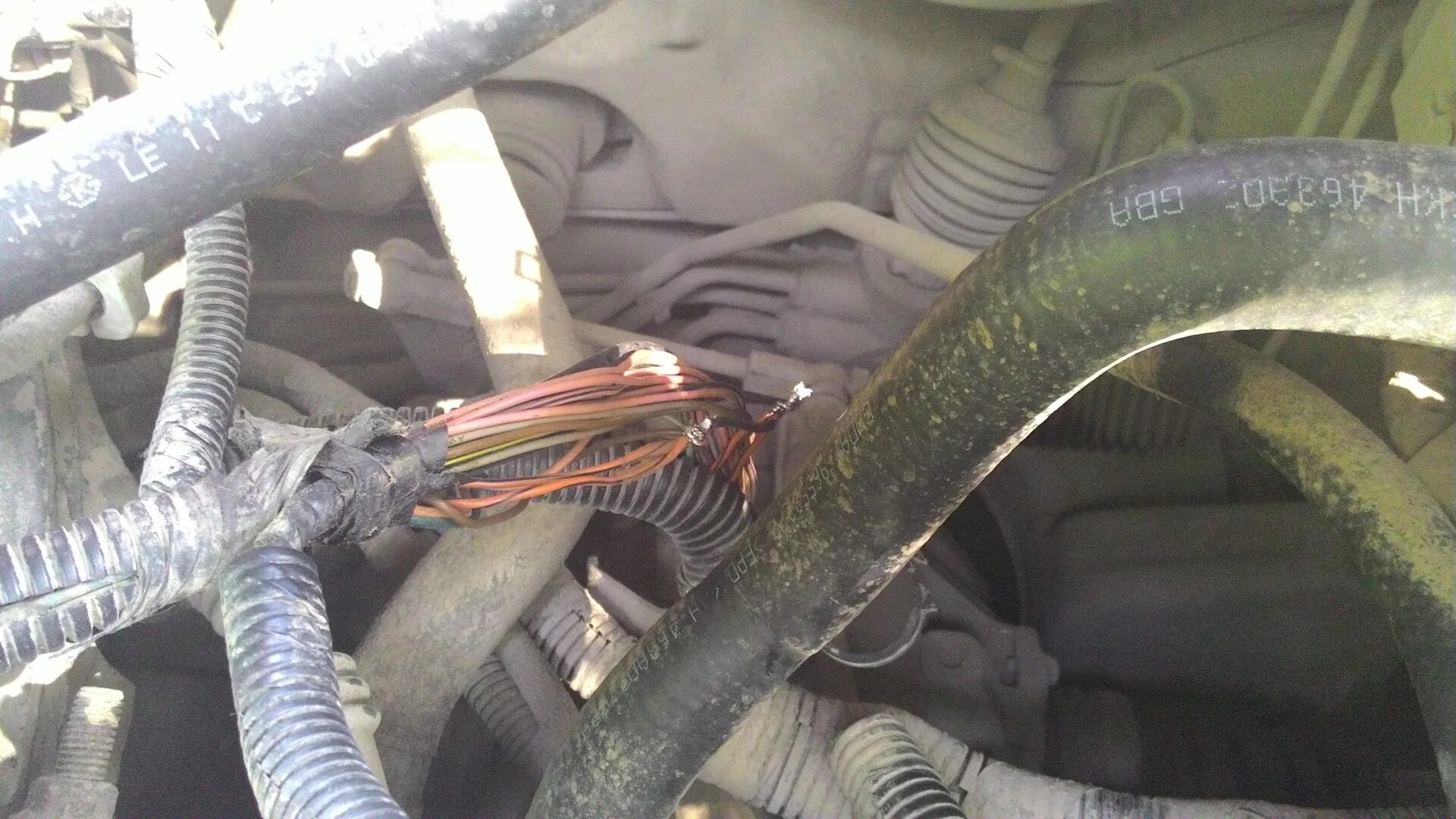 Шевроле ошибка р1396. P0562 lacetti. p0562 лачетти ошибка. шевроле лачетти 1.4 седан жгут на форсунки. p0562 hyundai.