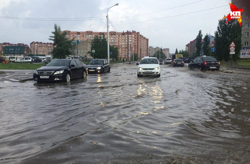 Осадки в уфе. Сипайлово потоп. Потоп в Уфе. Дождь в Уфе. Наводнение в Сипайлово.