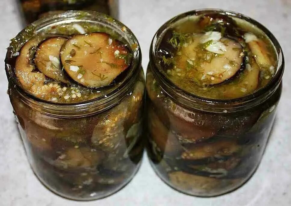 Баклажаны на зиму лучшие. Баклажаны острые, маринованные (заготовки на зиму). жареные баклажаны на зиму. баклажаны с чесноком на зиму. консервирование баклажанов на зиму.