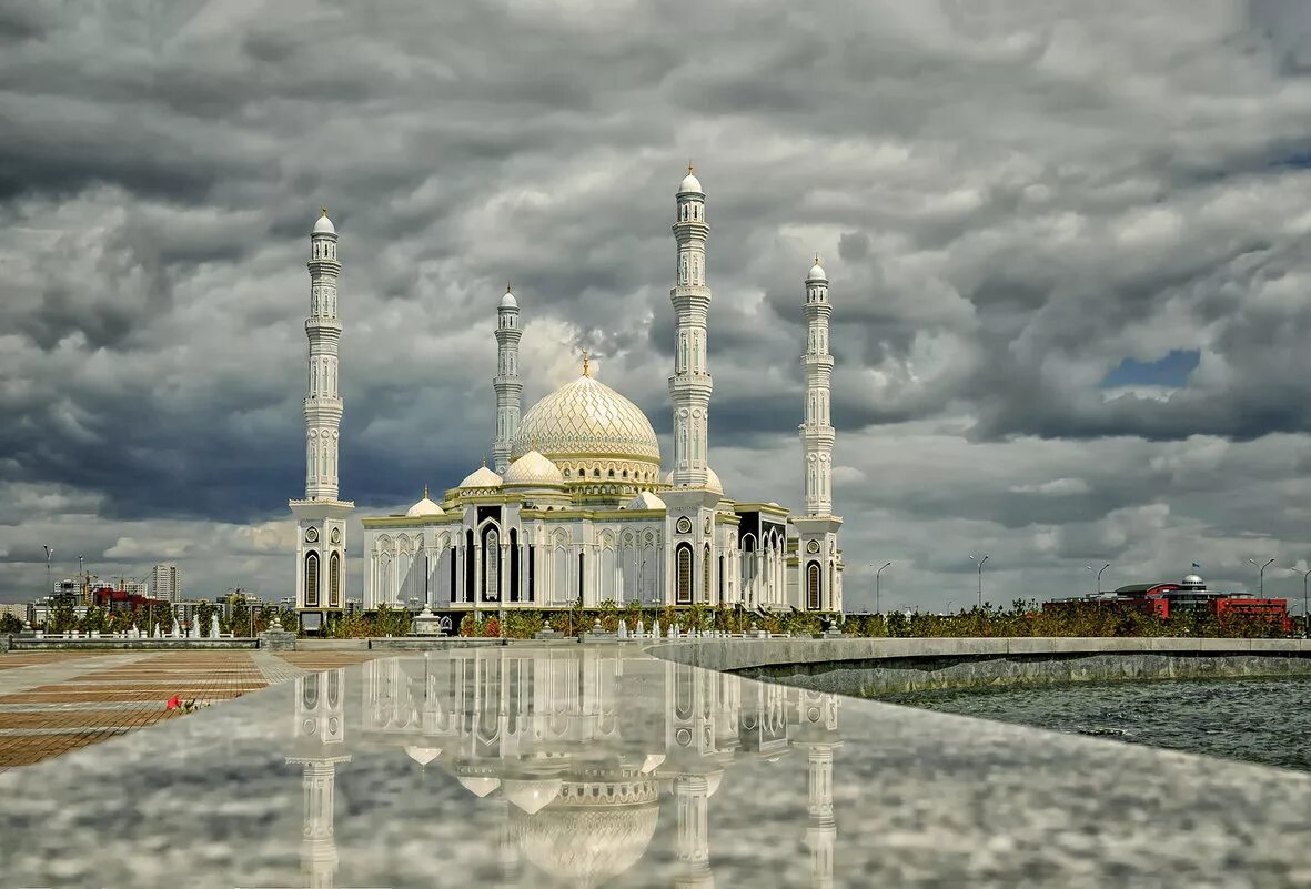мечеть астана хазрет. мечеть хазрет султан в астане ночью. хазрет султан казахстан. мечеть астана хазрет. мечеть в астане.