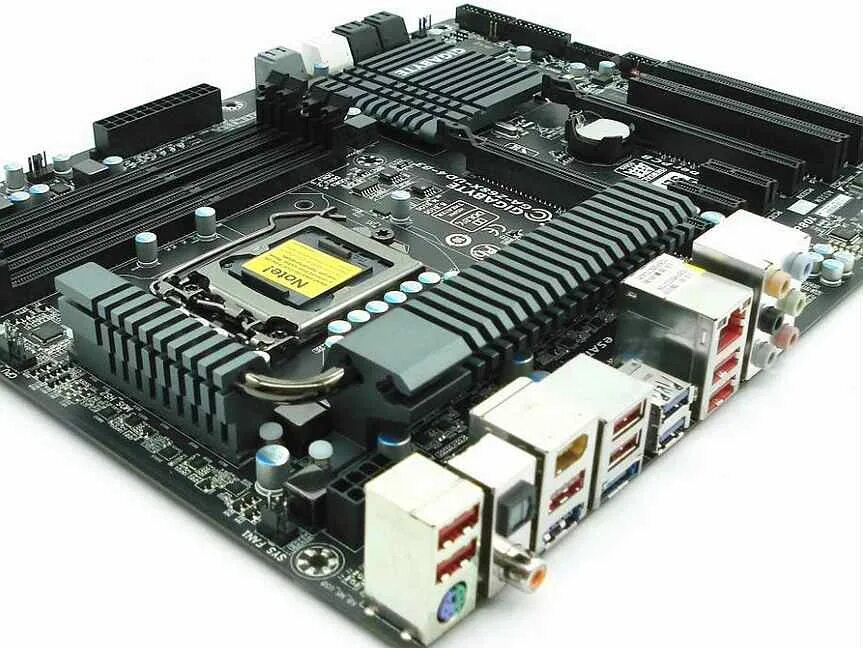 Материнская z79. Gigabyte z68xp-ud4. Gigabyte 2011 v3 ud4. Ga-z68x-ud4-b3. Z68x ud4 b3.