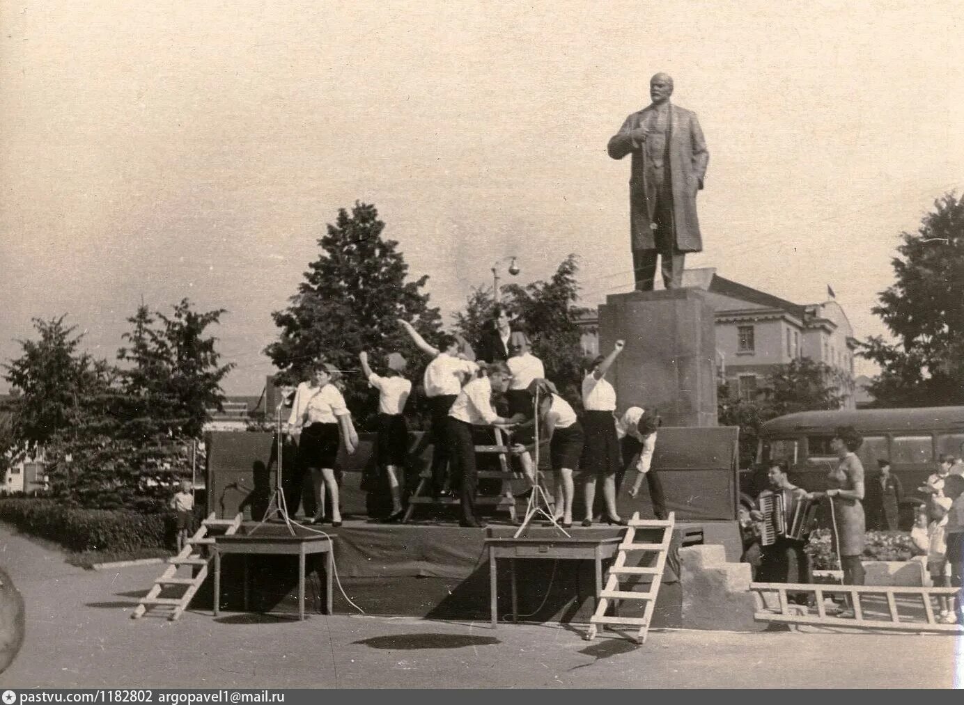Зарайск 50. Улица ленинская зарайск. Зарайск ленинская 50. Зарайск 50. Зарайск усадьба гагариных.