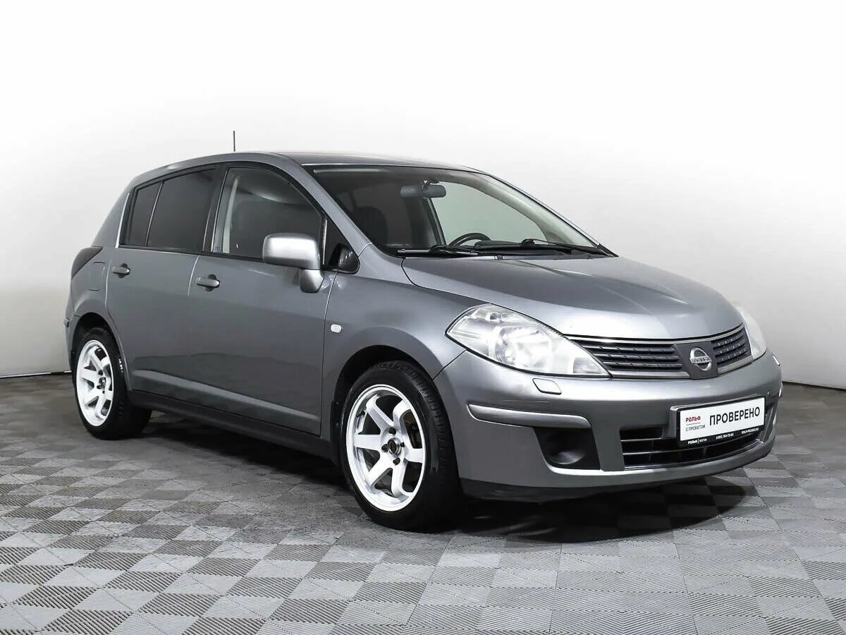 Купить тииду 2008. Ниссан Тиида 2008. Ниссан Тиида 2008 1.6 автомат. Nissan Tiida 2008 Front. Ниссан Тиида 2008 серая.