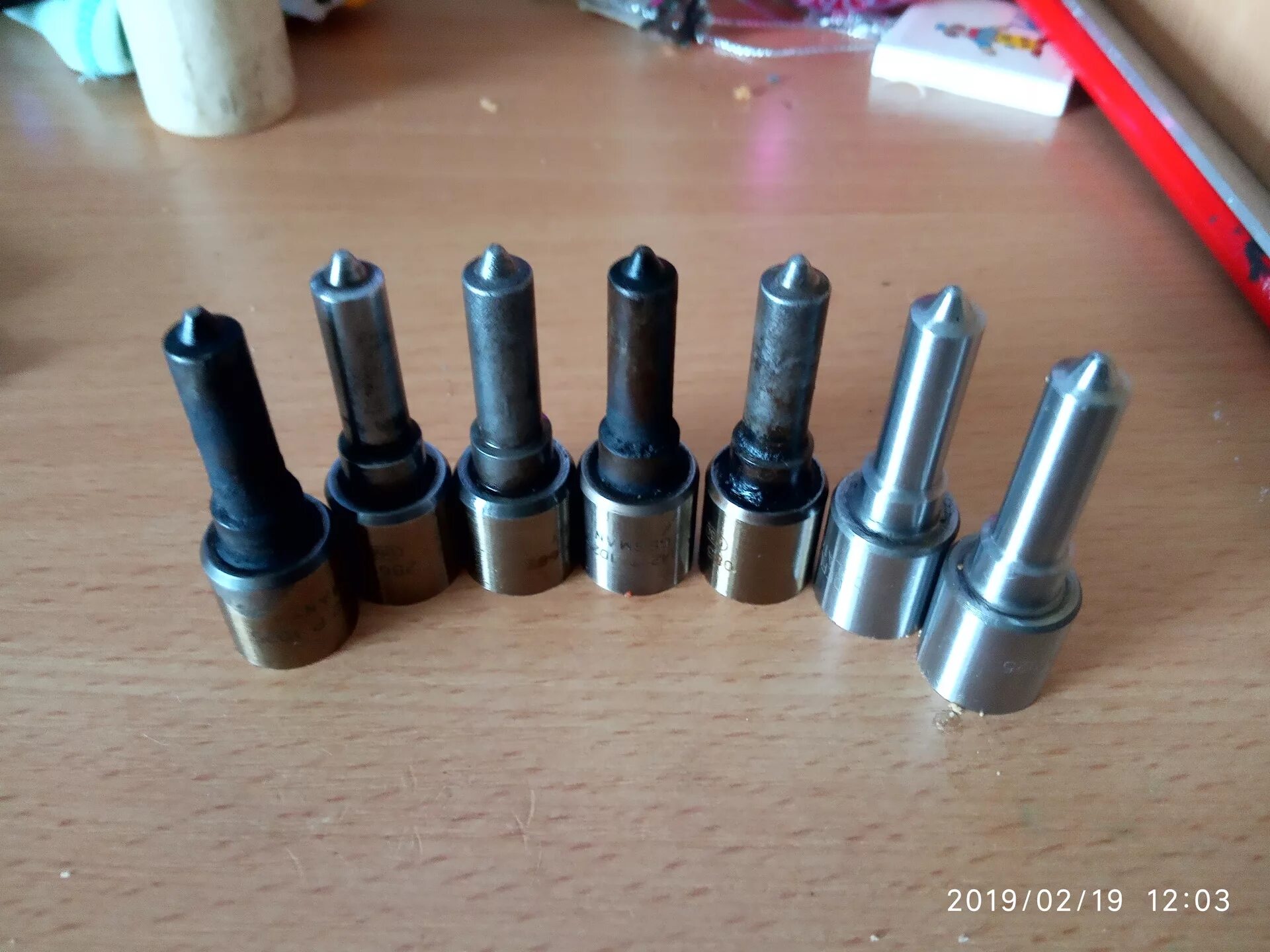 управляющая форсунка ауди а6 с5 2. 5 тди. 5 тди. распылители форсунок 2,5 tdi фольксваген. 5 tdi ауди.