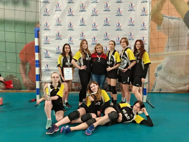 лига спорта владивосток. московские студенческие спортивные лиги. волейболисты девушки. спортивные соревнования студентов. спортивная база.