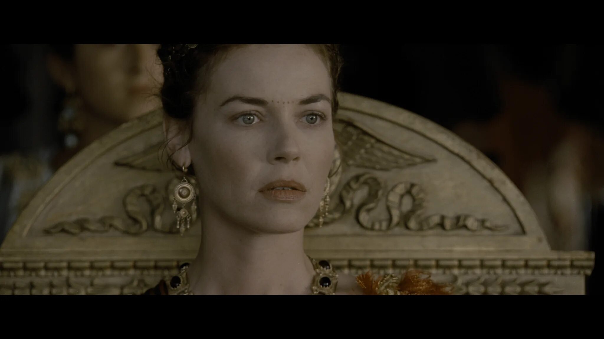 Луцилла Гладиатор. Гладиатор Максимус и Луцилла. Connie Nielsen Гладиатор.