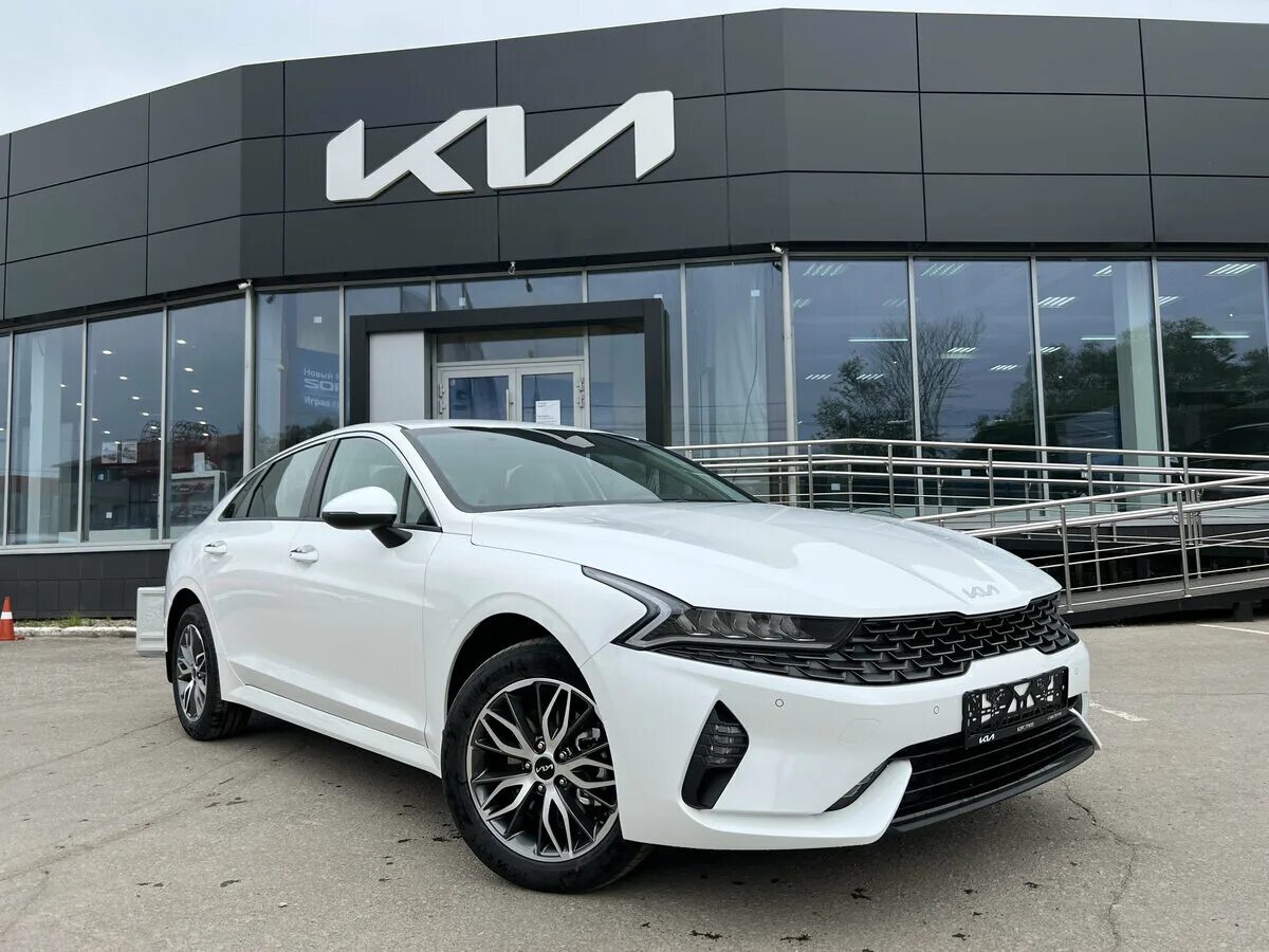 К5 киа цена у официального дилера 2022. Kia k5 2022. Kia к5 2022. Kia k5 White 2022. Kia k5 Luxe.