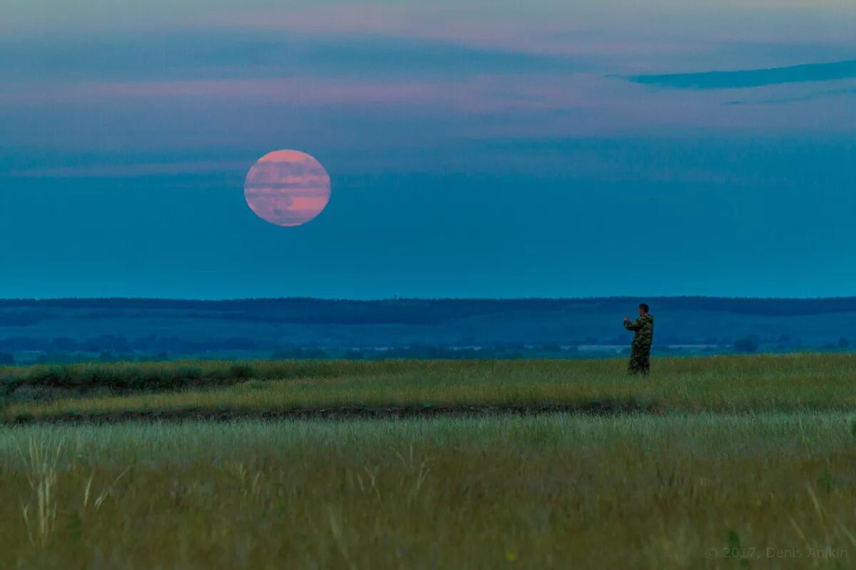 Диск классической музыки. Лунный рассвет песня. Лунный рассвет песня. Лунный рассвет песня. Рассвет певец.