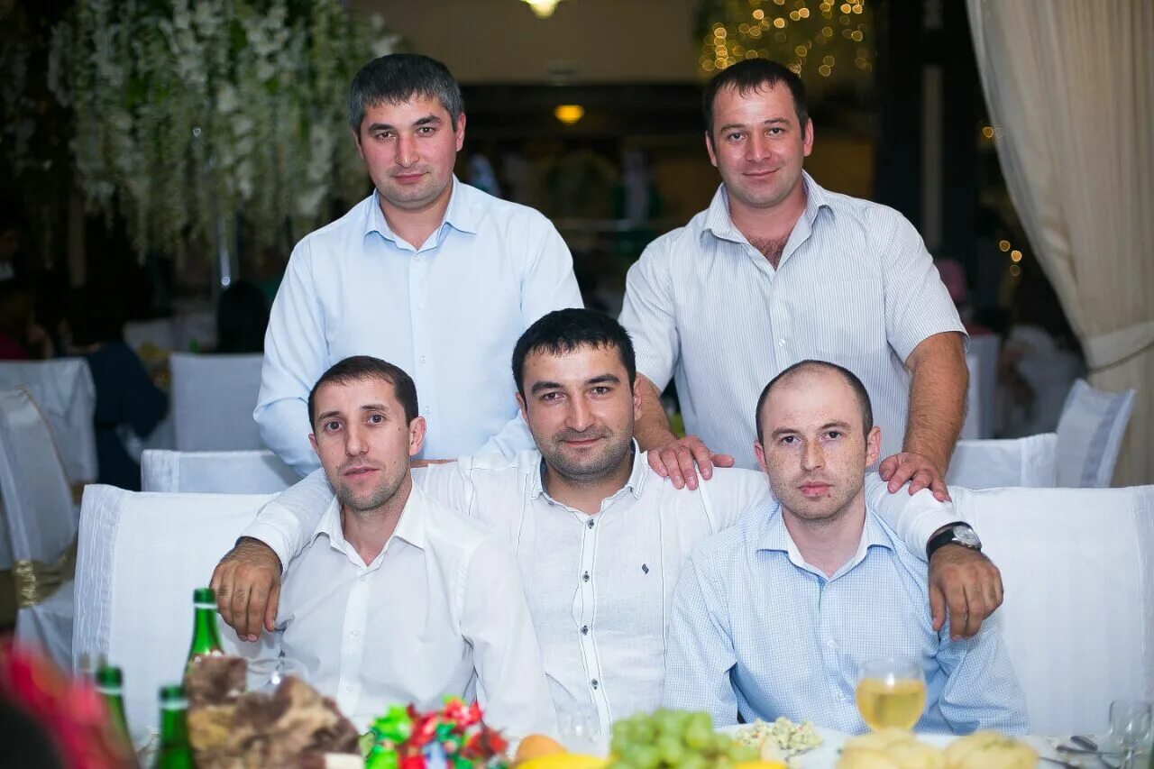 Делов алий. Жане алий азаматович. нагароков алий аскарбиевич. нагороков алий. алий нагороков адыгея.