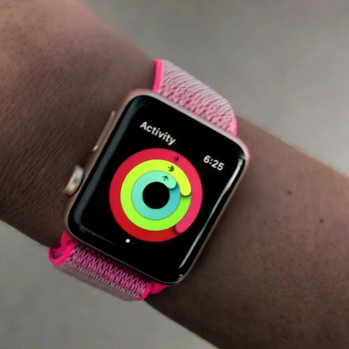 Кольца apple watch. Кольца Эппл вотч. Миланское кольцо Эппл вотч. Кольцо закрытия в Apple watch. Фитнес кольцо Apple.