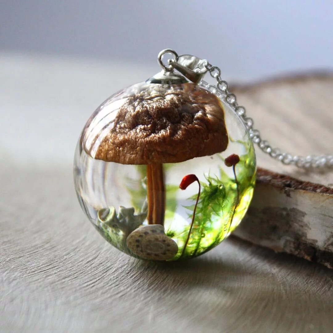 Эпоксидная смола. Эпоксидная смола ювелирочка. Силиконовая форма кристалл для эпоксидной смолы. Как сделать прозрачную смолу. Как сделать прозрачную смолу.