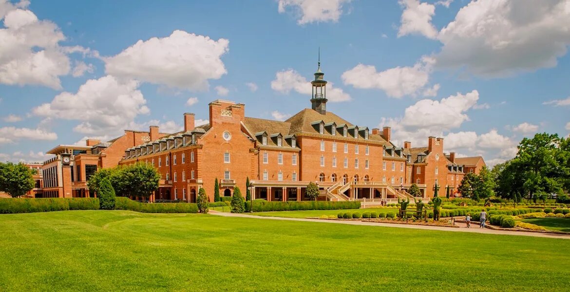 Что такое кампус. Семейство a_campus. университет вест-индии (мона кэмпус).. американская школа мрачная кампус. университет эде.