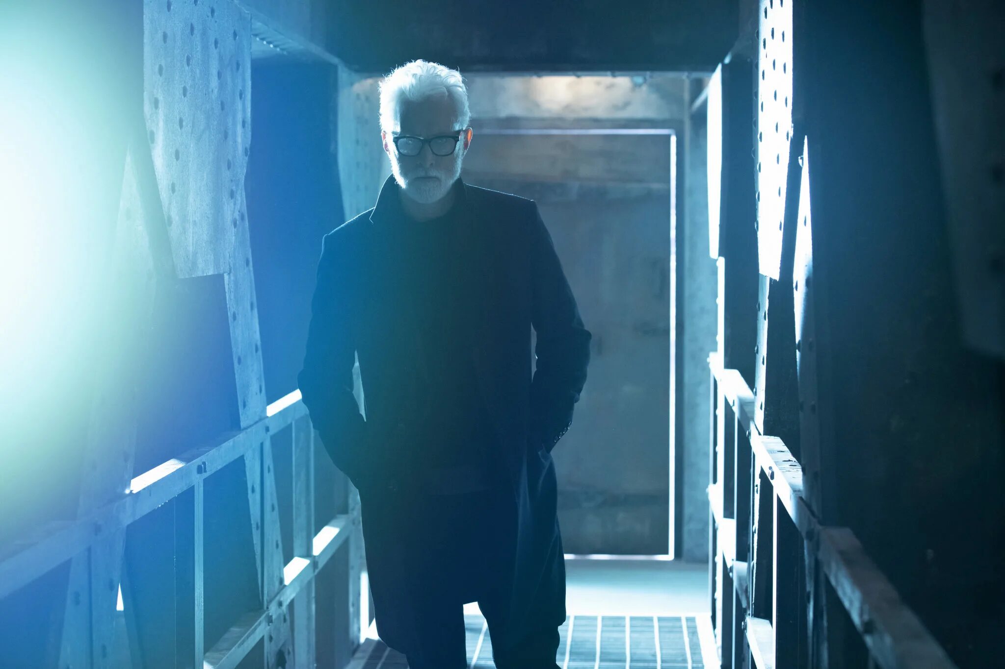 Next cancel. Джон слэттери некст. next сериал 2025. next сериал 2001. сериал некст 1 сезон.
