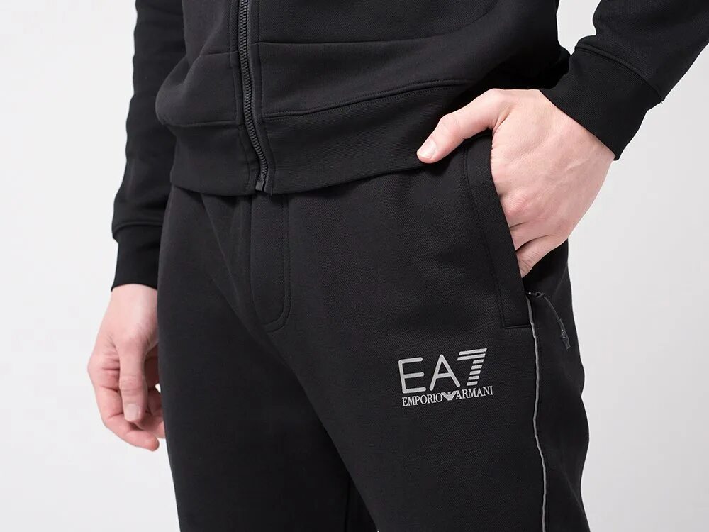 Костюм еа7. Эмпорио армани спортивный костюм. emporio armani спортивный костюм мужской. спортивный костюм армани мужской еа7. эмпорио армани спортивный костюм ea7 темно зелёный.