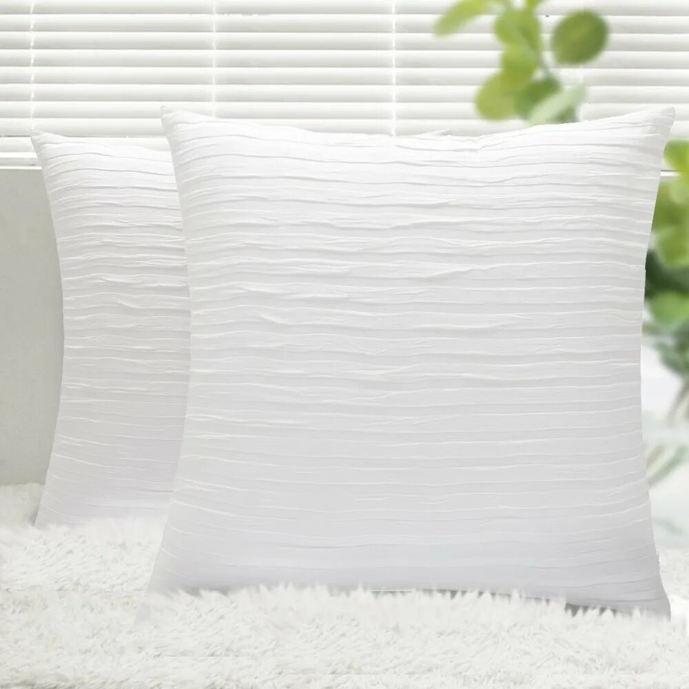 Наволочки хлопок купить. Наволочка из хлопка. White Throw Pillow. Декоративная подушка в голубую полоску. ГУРЛИ чехол на подушку розовый.