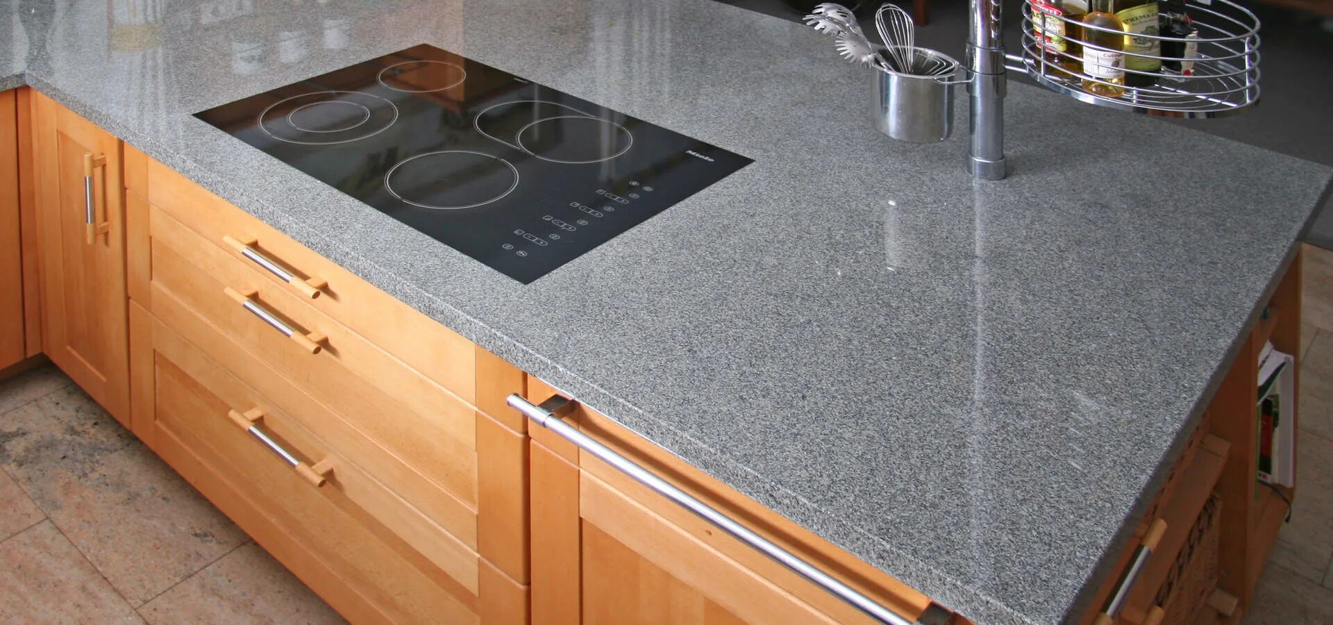 Caledonia Granite with Backsplash Tiles (With images) Granite countertops kitche