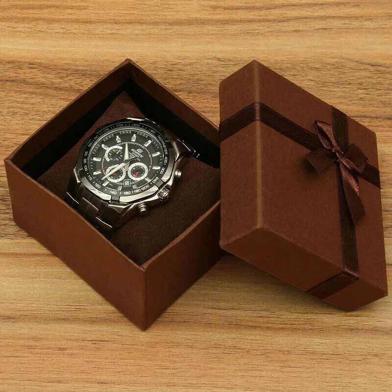 Красивый подарок мужчине. Часы в коробочке. Подарок " мужчине". Упаковка для мужчин часов. Часы в подарок.