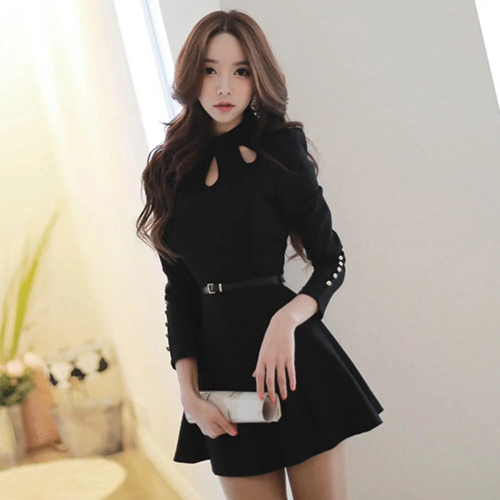 Модные шерстяные платья. Девушка с длинным рукавом. Девушки в длинных ночнушках. Вязаное платье свитер. Девушка с длинным рукавом.