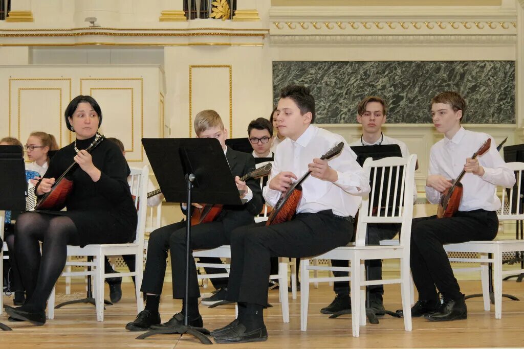 Школа музыка спб. Музыкальная школа Андреева СПБ. Санкт-Петербургская детская музыкальная школа имени Андрея Петрова. Музыкальная школа имени Бородина СПБ 2021 капелла. ДМШ 38 СПБ.