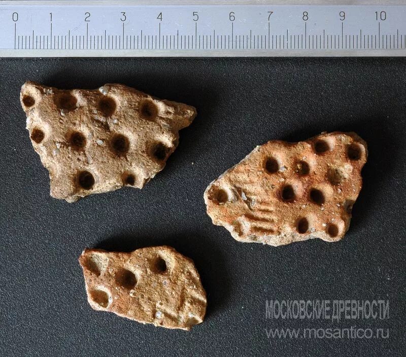 Кафешка неолита россии. Льяловская археологическая культура керамика. Резец неолит. Керамика неолит эпоха бронзы сибири. Неолит москва.