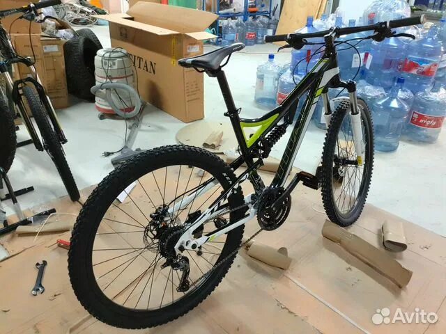 Фонарики surefire titan. Весипед синий 29 колёса титан. Titan® plus surefire. Titan ultra. Фонарики surefire titan.