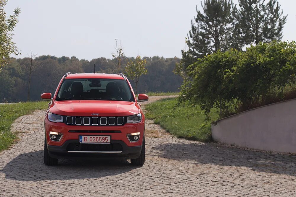 Jeep compass шины. Jeep compass 2025. 2025 jeep compass altitude 4x4. джип компасс 2025. jeep compass srt.