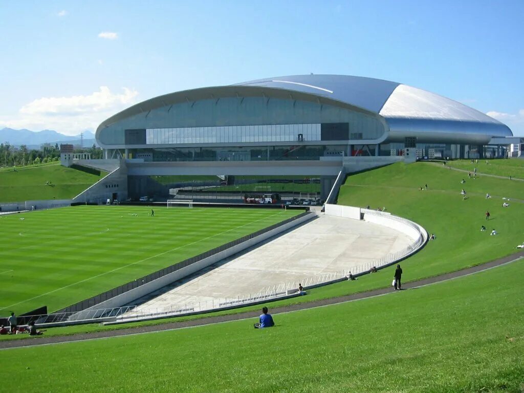 Саппоро Доум стадион. Стадион "Саппоро Доум" (Япония). Стадион «Sapporo Dome», 2001г. Саппоро Доум архитектура.