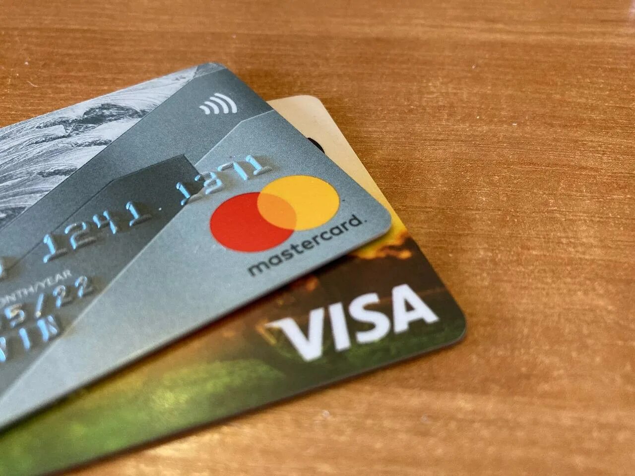 Visa MASTERCARD. Виза и Мастеркард. Виза мастер карт. Карты visa и MASTERCARD. Работают ли карты visa