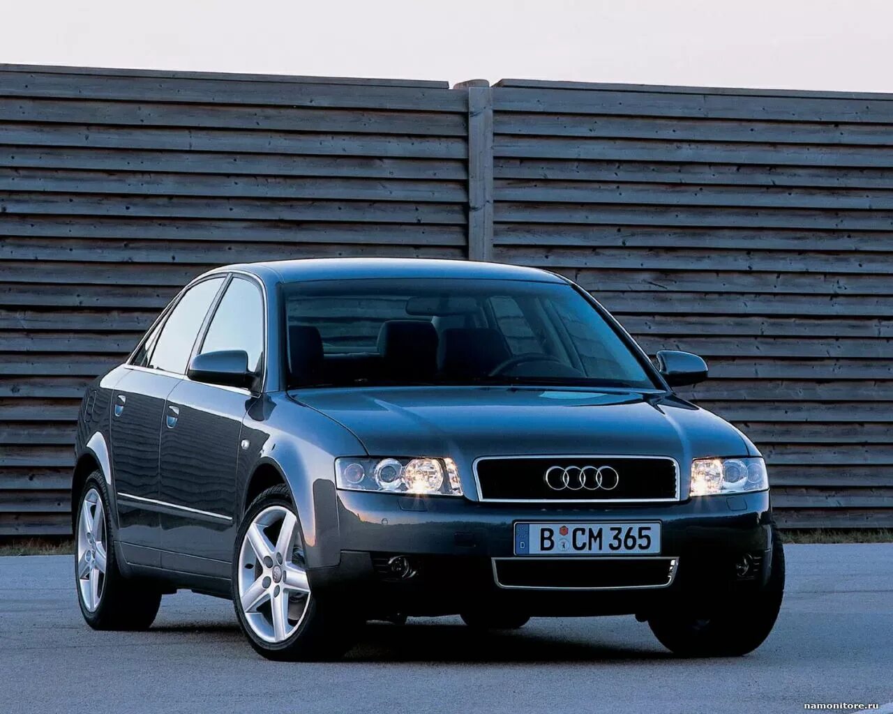 Все для ауди. Audi a4 b6 2004. Audi a4 2000. Audi a4 b6 2000. Ауди а4 кватро седан.