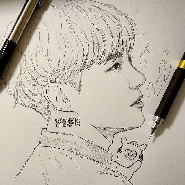 Нарисовать бтс карандашом. Бтс карандашом джей хоуп. bts карандашом хосок. участники бтс карандашом. скетчи бтс хосок.