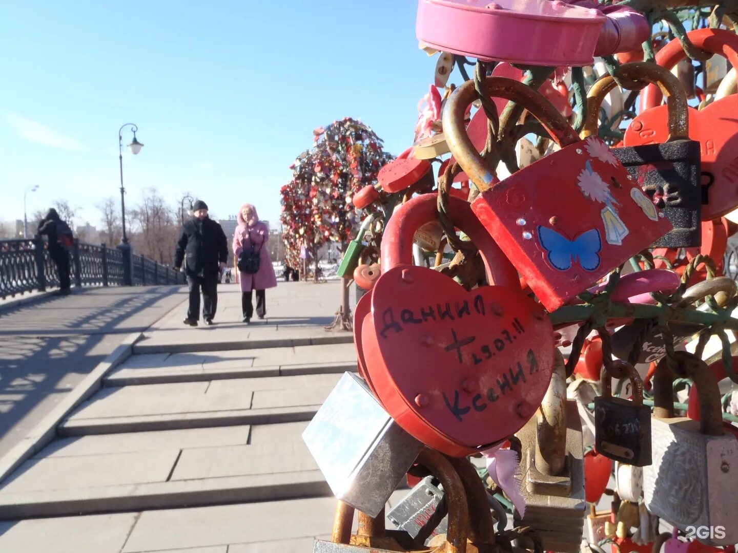 Чудные москва. Ночная москва на длинной выдержке. Москва. Воробьёвы горы москва. Москва сити 2025.