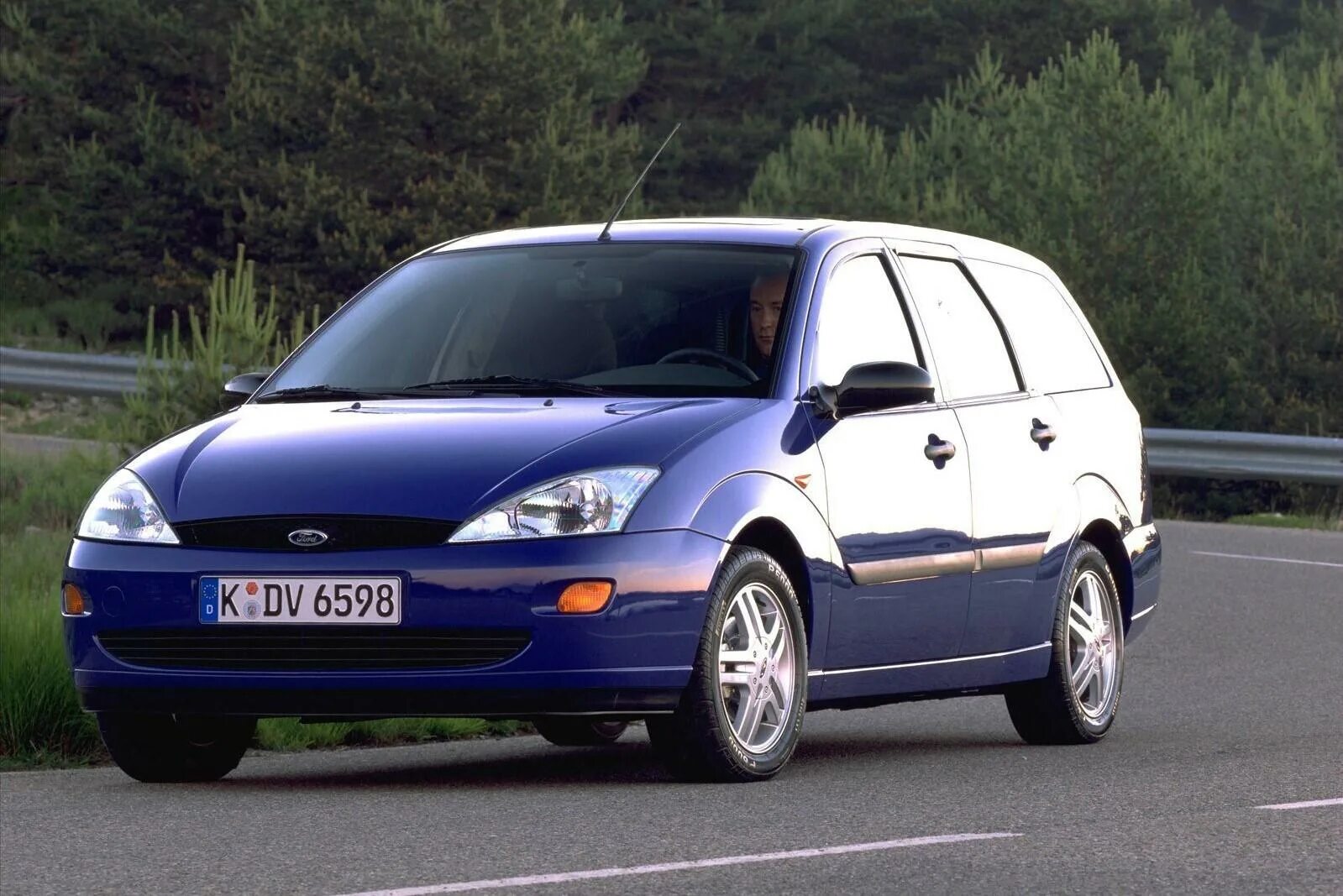 Ford Focus 1998. Ford Focus 1. Ford Focus 1999. Форд фокус 1 поколения.