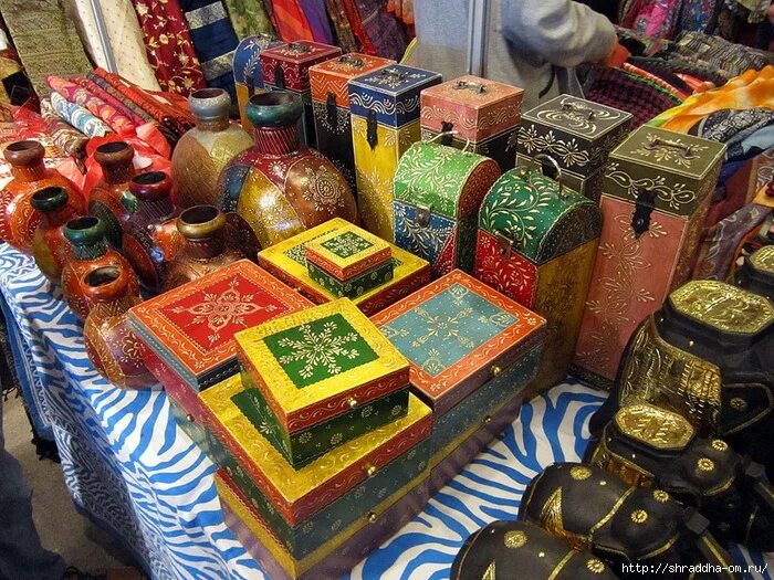 товары из индии. аюрведическая косметика. индия продукция. индийские товары. индия продукция.