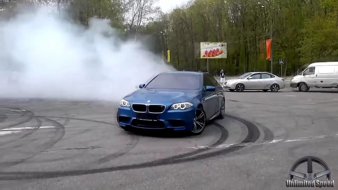 M5 drift. BMW m5 Drift. BMW f10 Drift. M5 f10 дрифт. БМВ m5 дрифт.