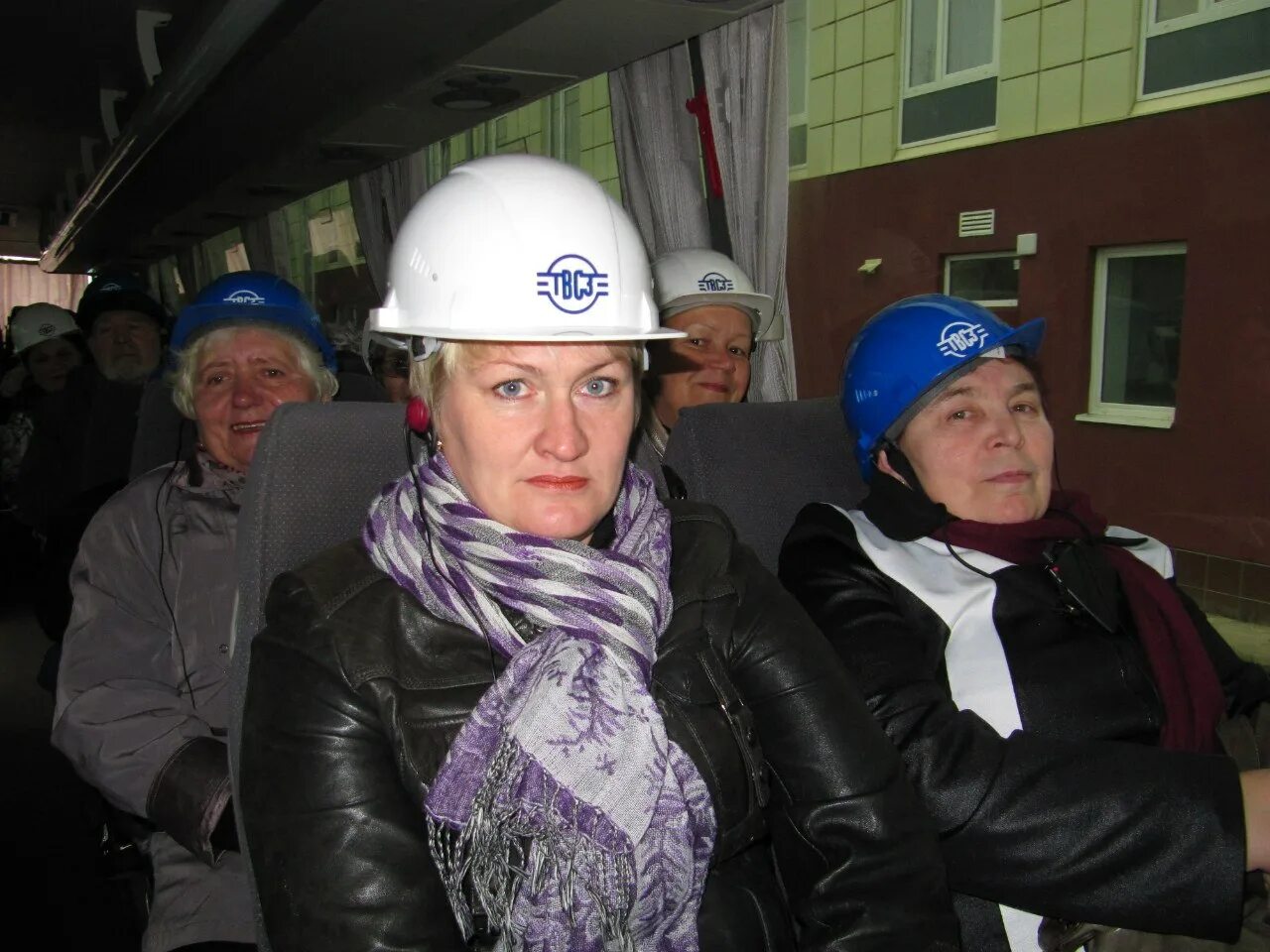 тихвинская сорока скандальный тихвин. тихвинская сорока скандальный тихвин. светлана ионина тихвин. тихвинские девушки. тихвинские девушки.